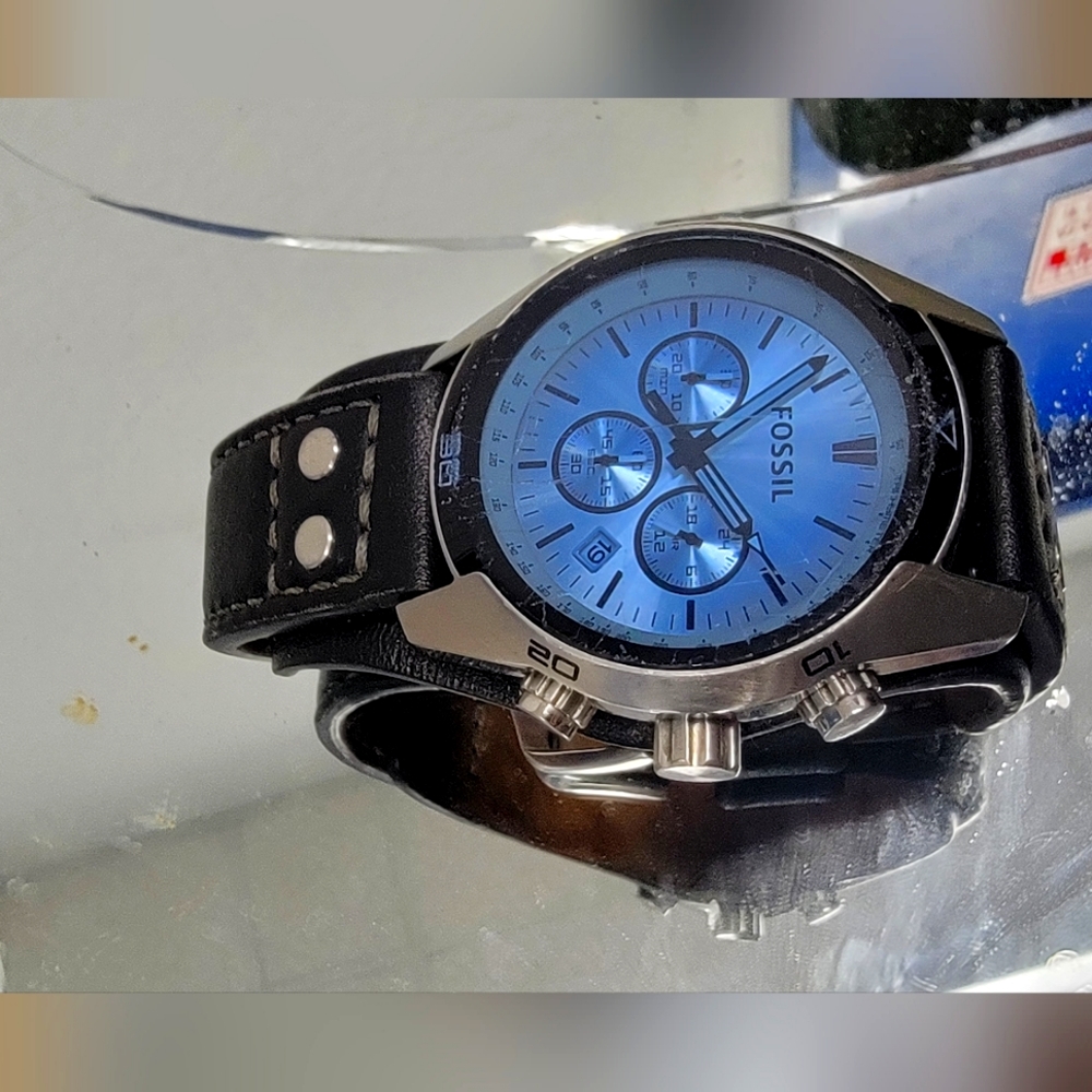 Fossil watch